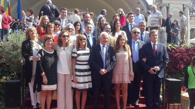 Momento tras el pisado de la uva en el Espolón.