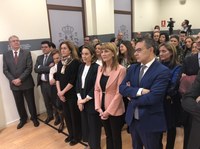 Ana Lourdes González felicita a Miguel Azagra, Isabel González y Ana María Vega, condecorados con la Cruz de San Raimundo de Peñafort 