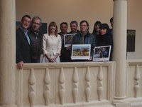 Díaz Uriel gana el III Premio de Fotoperiodismo con una imagen sobre labranza tradicional en viñas viejas