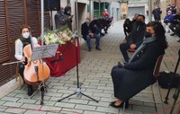 El Ayuntamiento de Logroño rinde homenaje a las víctimas de ETA