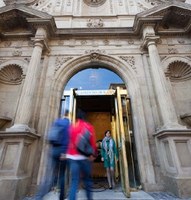 Entrada del Parlamento de La Rioja