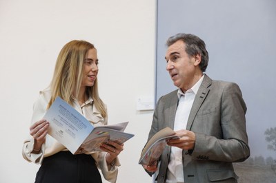 Presentación del cuento 'Aventura del Parlamento'