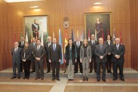 El Parlamento de La Rioja estudiará la movilidad de los funcionarios y las estancias temporales en otras Cámaras