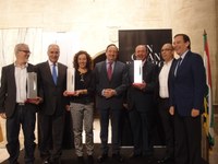 El Parlamento de La Rioja ha acogido la entrega de los Premios CEdiR al Diseño en La Rioja