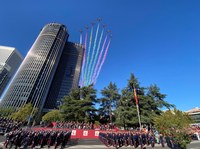 El Presidente del Parlamento acude a los actos organizados con ocasión del Día de la Fiesta Nacional