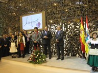 El Presidente del Parlamento de La Rioja ha visitado el stand de La Rioja en FITUR