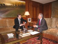 El Presidente del Parlamento de La Rioja ha recibido al Delegado del Gobierno de La Rioja