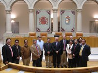 El  Presidente del Parlamento de La Rioja recibe al Intendente de la Región chilena del Maule