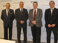 El Presidente del Parlamento de La Rioja visita la UNIR y anima a seguir trabajando por la formación online