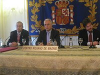 El Presidente del Parlamento evoca la aportación liberal riojana en las Cortes de Cádiz