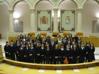 Visita de los alumnos del Coro Jorbalán de Adoratrices