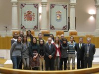 El Presidente del Parlamento recibe a las jugadoras del Haro Voley Rioja para cerrar las Jornadas de Puertas Abiertas