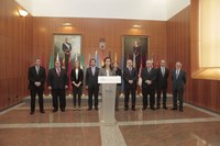 El Presidente del Parlamento se compromete a seguir reduciendo los gastos parlamentarios para superar la crisis