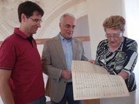 Entrega de la partitura digitalizada completa del himno de La Rioja