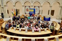 Fernández Cornago agradece a los escolares riojanos que "nos ayudéis a poner en valor nuestra norma suprema: la Constitución Española"