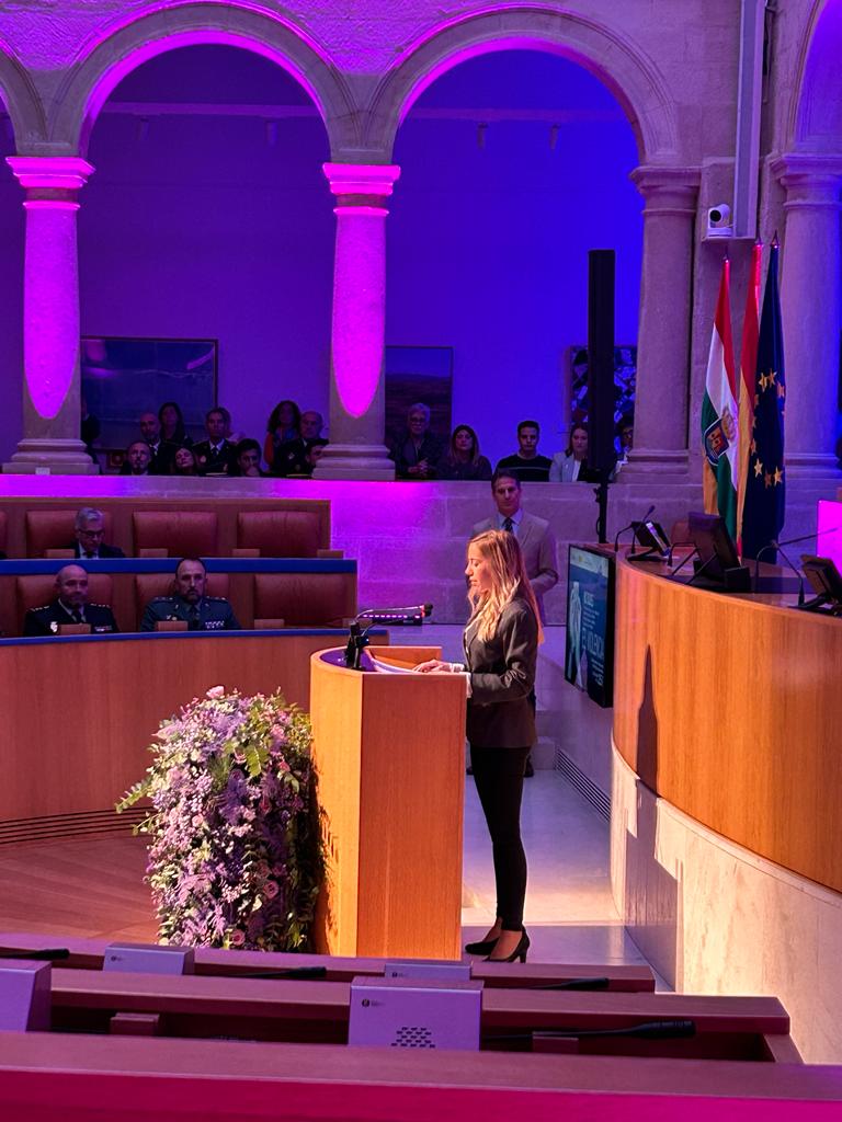 Acto institucional del Día Internacional de la Eliminación de la Violencia contra la Mujer