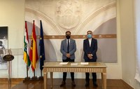 Firma de la adenda al Convenio de colaboración con la Universidad de La Rioja