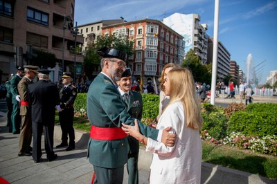 Homenaje e izado de la bandera nacional