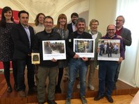 Justo Rodríguez gana el IV premio de Fotoperiodismo con una imagen del acto de despedida del IES Sagasta