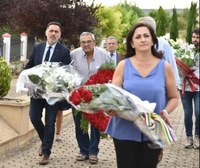 La Memoria Democrática protagonista de un acto institucional en el cementerio civil de "La Barranca"