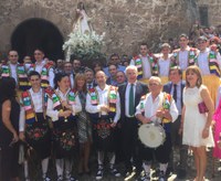 La Presidenta acompaña a los vecinos de Anguiano durante los actos centrales de las Fiestas de la Magdalena