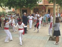 La Presidenta ha asistido a la Procesión y a la Misa en honor al patrón de Entrena