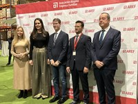 La presidenta asiste a la entrega del Premio de la Empresa Familiar Riojana