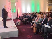 La Presidenta del Parlamento asiste a la presentación de la Estrategia de Internacionalización de La Rioja