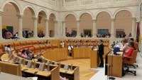 La Presidenta del Parlamento convoca para mañana miércoles la segunda sesión del Pleno de Investidura