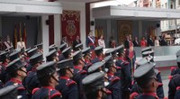 Gran acogida de los riojanos al tradicional desfile del Día de las Fuerzas Armadas celebrado en Logroño