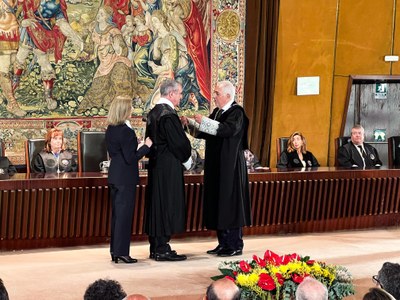 Toma de posesión de Macías Castaño como nuevo miembro del TC