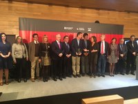 La Presidenta del Parlamento felicita a Jerónimo Tristante, Premio Logroño de Narrativa
