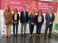 La presidenta del Parlamento muestra su apoyo a la IX Carrera de la Mujer por la Investigación