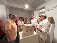 La presidenta del Parlamento participa en la apertura de la 16º Feria NACE