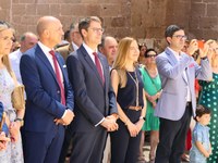 La presidenta del Parlamento participa en las fiestas de Arenzana de Abajo