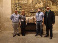 La Presidenta del Parlamento de La Rioja recibe la Luz de la Paz de Belén