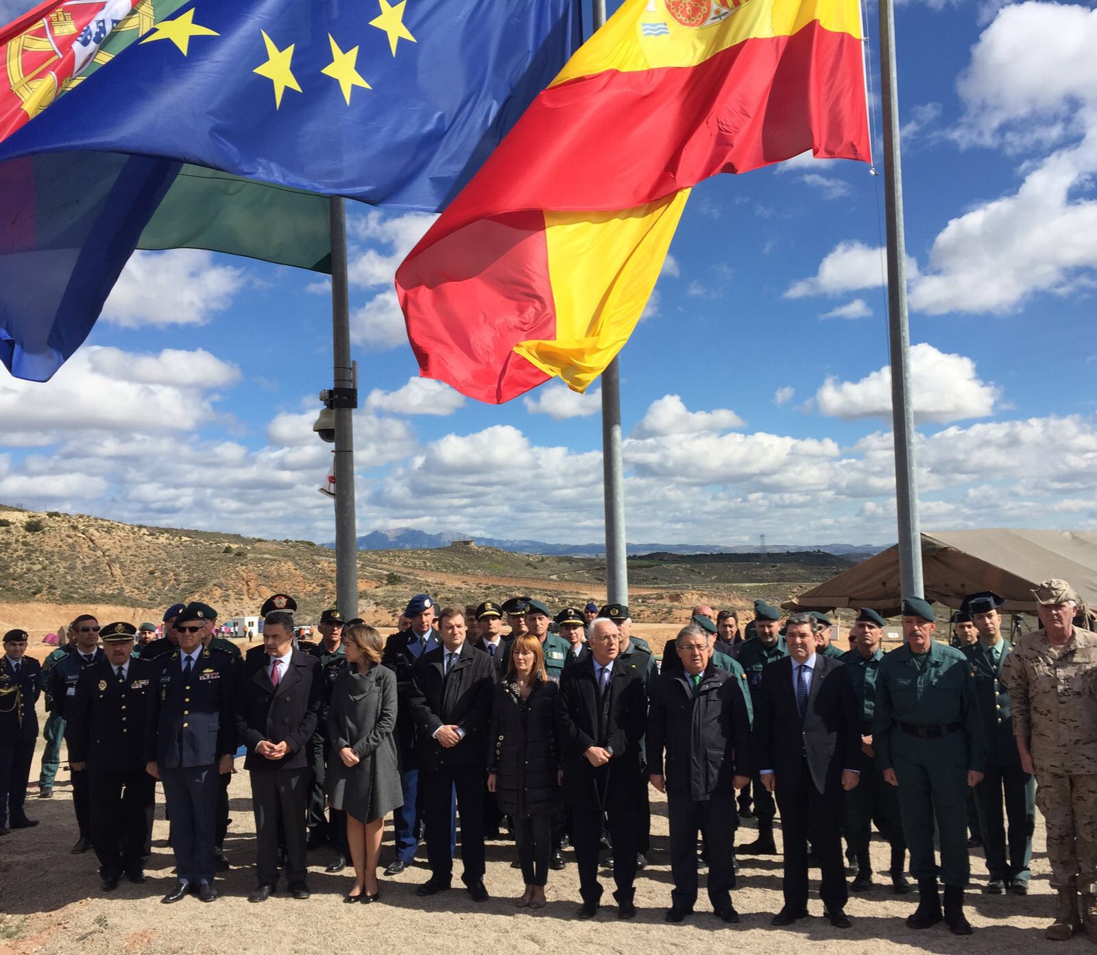 Minuto de silencio por los atentados de Londres durante el acto
