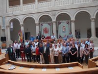 Foto de familia de los participantes en el acto del Día Mundial de los Donantes de Sangre