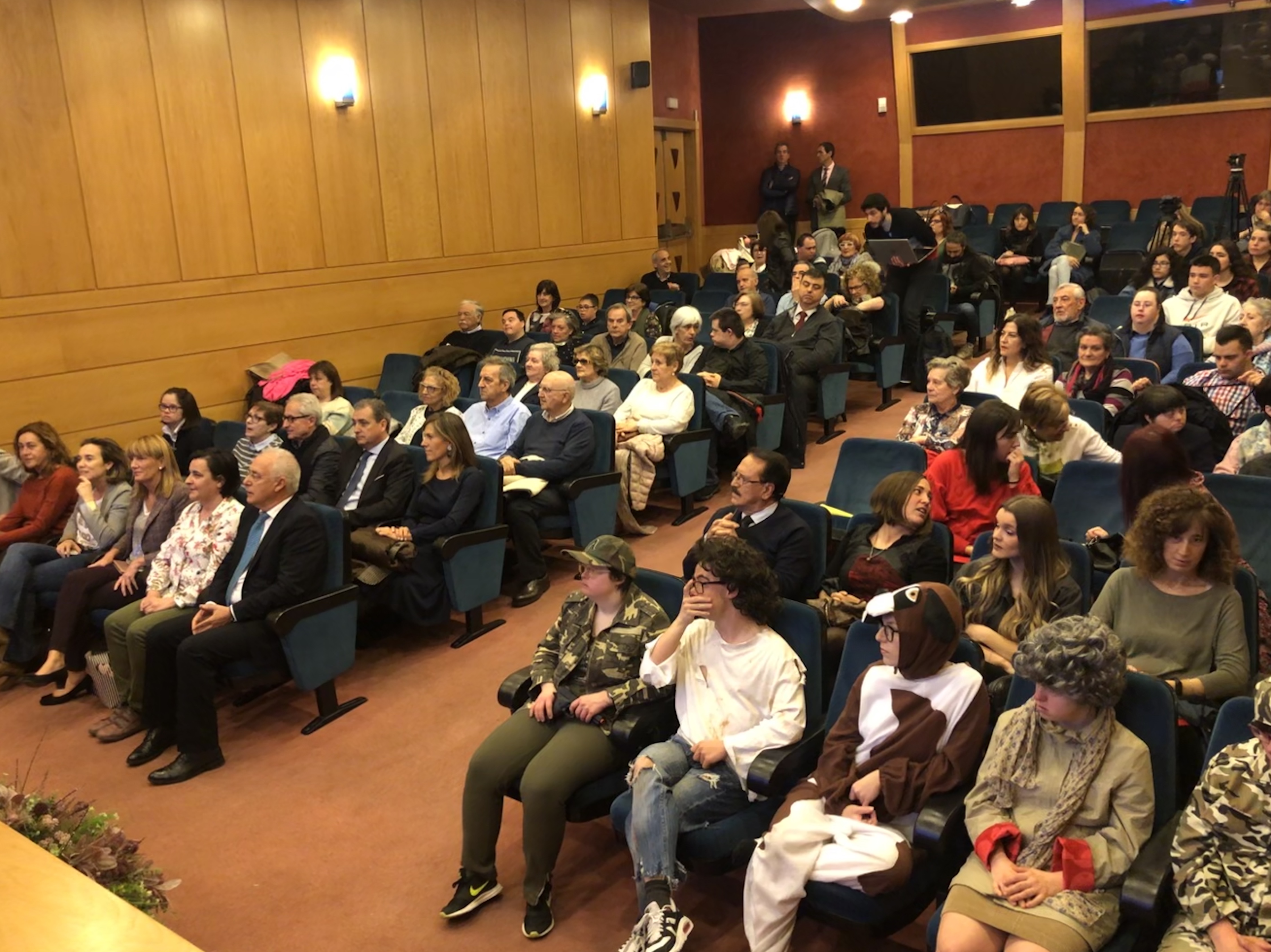 Inauguración del acto de ARSIDO en Ibercaja.