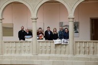 Sergio Espinosa y Abel Alonso , ganadores del XI Certamen de Fotoperiodismo del Parlamento de La Rioja-AiG en las categorías de foto y vídeo