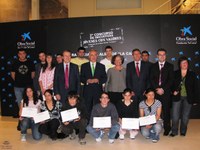 El Claustro Alto del Parlamento de La Rioja acoge la entrega de premios del II Concurso "Jóvenes con valores"