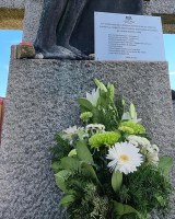 El Parlamento de La Rioja realiza un homenaje a las riojanas y riojanos deportados y asesinados en los Campos de exterminio del nazismo