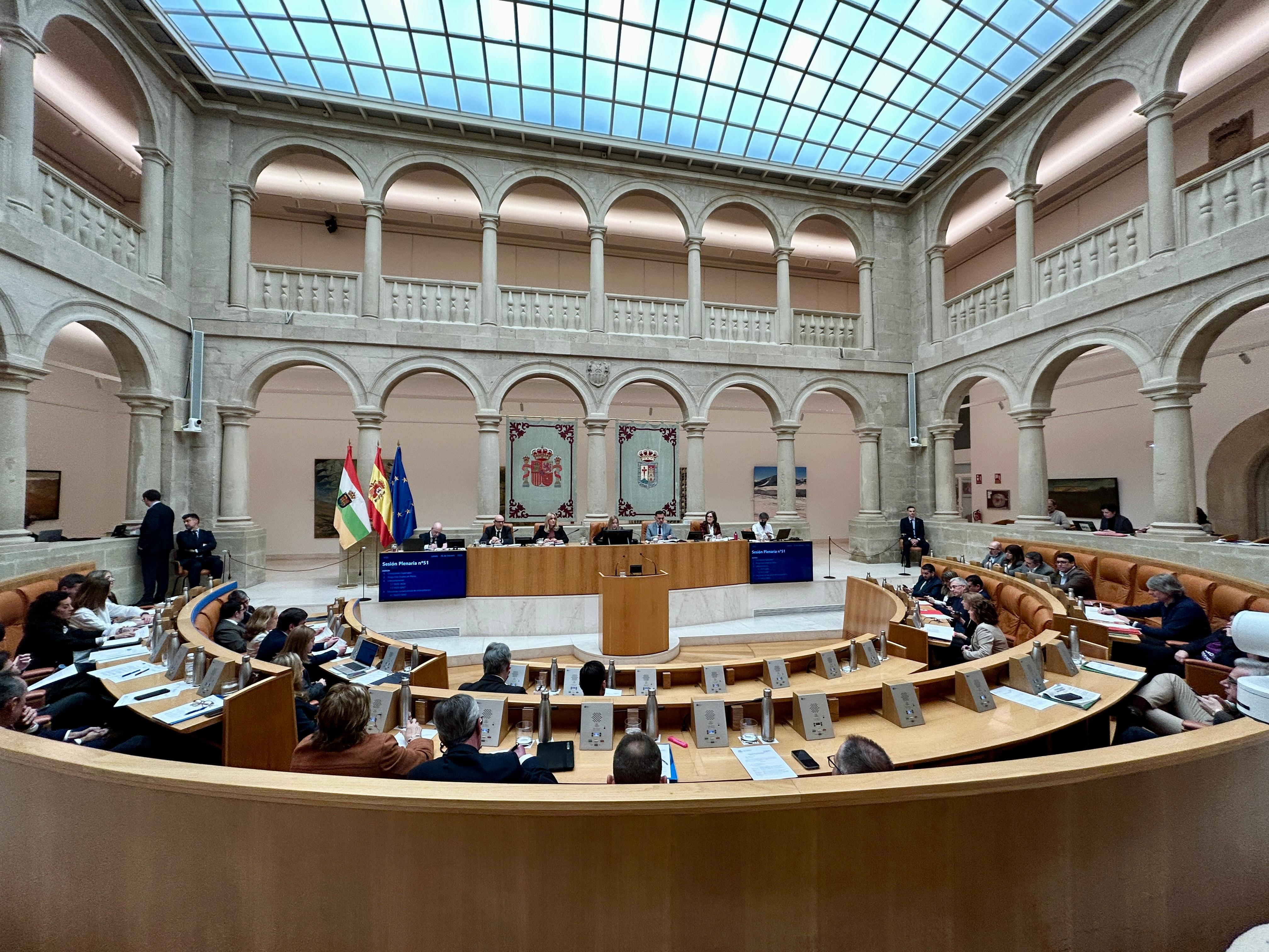Pleno del Parlamento de La Rioja