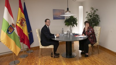 Gonzalo Capellán se reúne con Henar Moreno