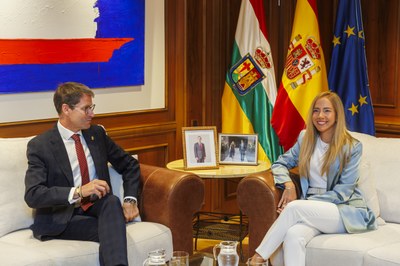 Reunión institucional con el presidente del Gobierno de La Rioja