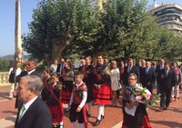 La Presidenta acompaña a los jarreros en los actos en honor a la Virgen de la Vega.