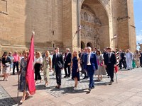 La presidenta del Parlamento acompaña a los jarreros en los actos con motivo de su patrón