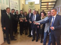 La Presidenta del Parlamento celebra la festividad de la Virgen de la Esperanza con los agentes comerciales de La Rioja 
