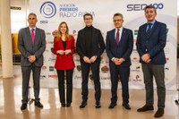La presidenta del Parlamento de La Rioja asiste a los IV Premios de Radio Rioja