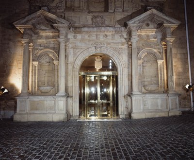 Fachada del Parlamento